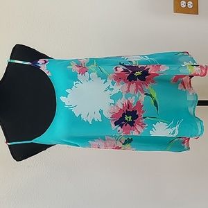 NWOT Eleven Oaks Floral Tank